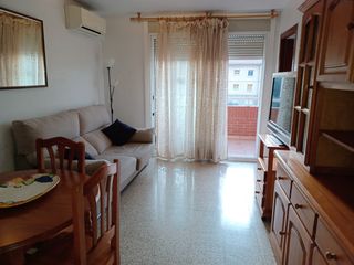 Piccolo appartamento in Eixample-Horta Capallera. Apartamento totalmente amueblado y equipado