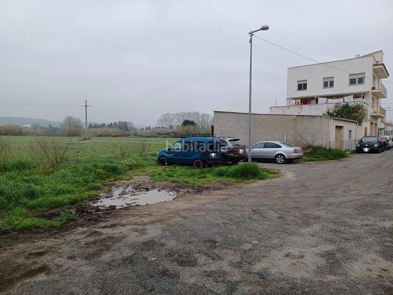 Foto 1ef1c155-4bd4-41b1-8bc1-6e6e181fe0c8. Terreny residencial a Eixample-Horta Capallera Figueres