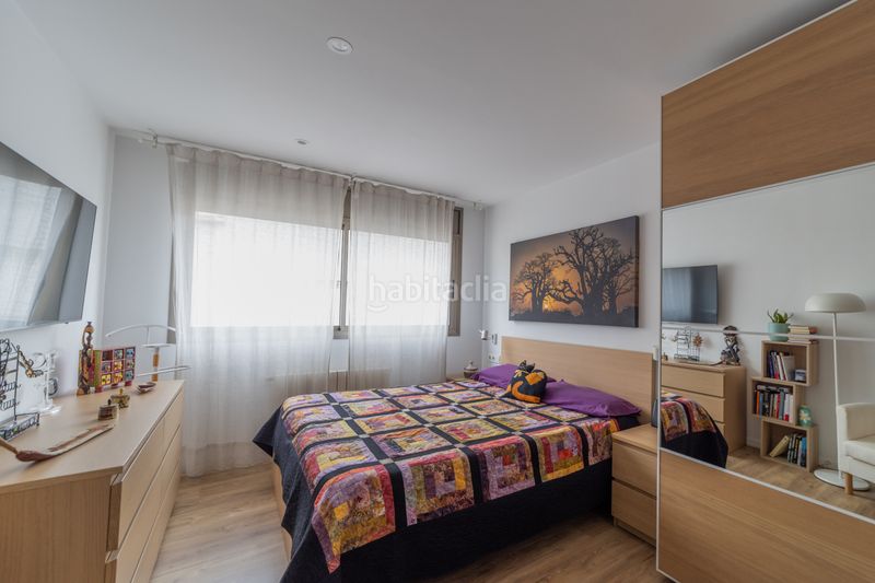 Foto e1bcbbc5-3308-44b7-bc76-12a0aa4169a6. Casa adossada amb calefacció aparcament a Poble Nou-Olivar Gran Figueres