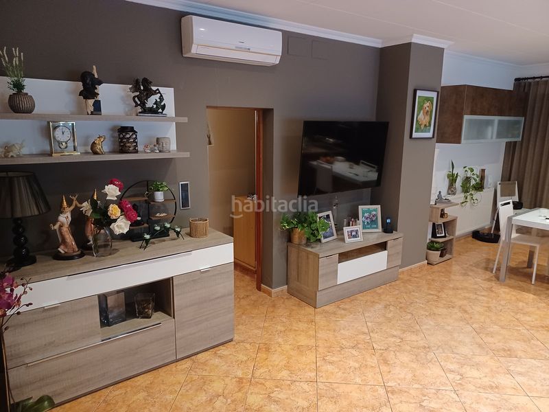 Foto ec7f073a-727a-421e-a1a6-0462ed3f7231. Casa amb xemeneia calefacció aparcament a Sant Climent Sescebes