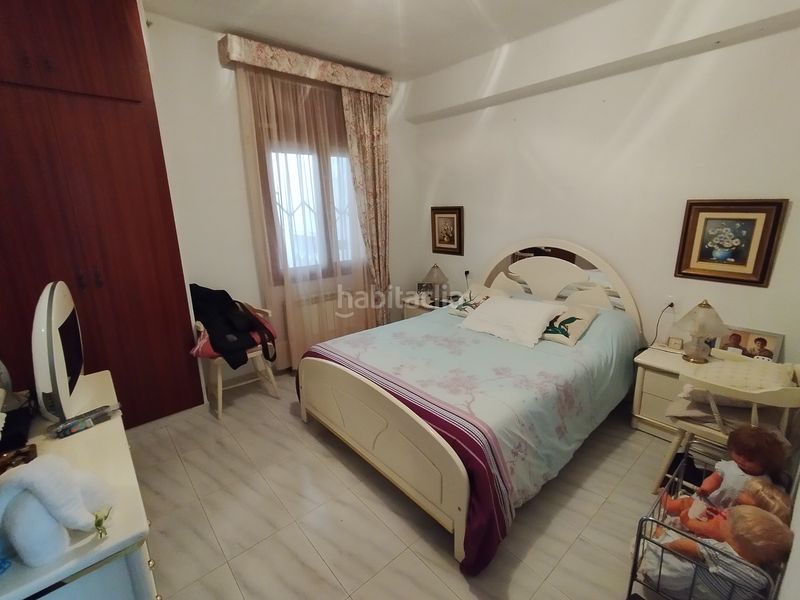 Foto 0d850e9e-758d-4007-9f12-4465fe2ae223. Casa amb xemeneia calefacció aparcament a Ampolla (L´)