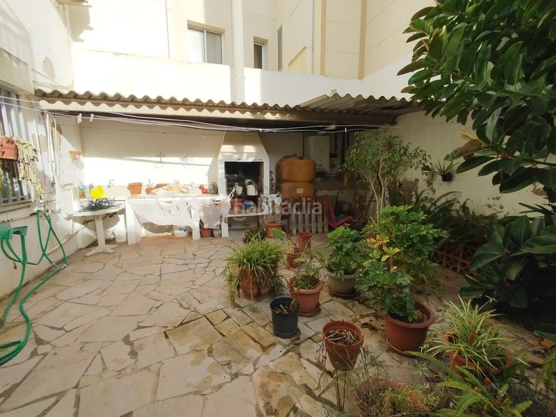 Foto 8f1026a6-5589-4eb6-83ea-2fba4ece78e6. Casa amb xemeneia calefacció aparcament a Ampolla (L´)