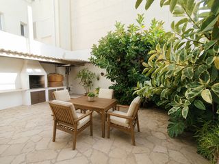Casa  Carrer bussó. Ideal para familias, cerca del puerto.