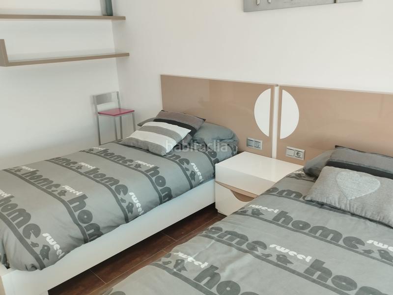 Foto 9c279965-c67e-4b32-9687-dcda65f8ef56. Casa adosada vivienda muy exclusiva en el paseo maritimo. en Sant Carles de la Ràpita