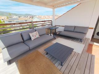 Casa adossada a Platges. Vivienda muy exclusiva en el paseo maritimo.