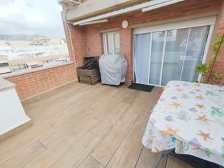 Àtic  Carrer de godall. Recién reformado, ático en el centro.