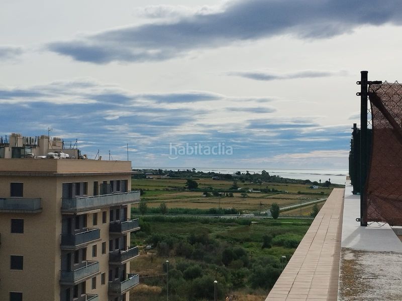 Foto 5b9daca2-7f20-4016-bef3-4e2891c671d7. Àtic amb calefacció aparcament piscina a Nord La Ràpita