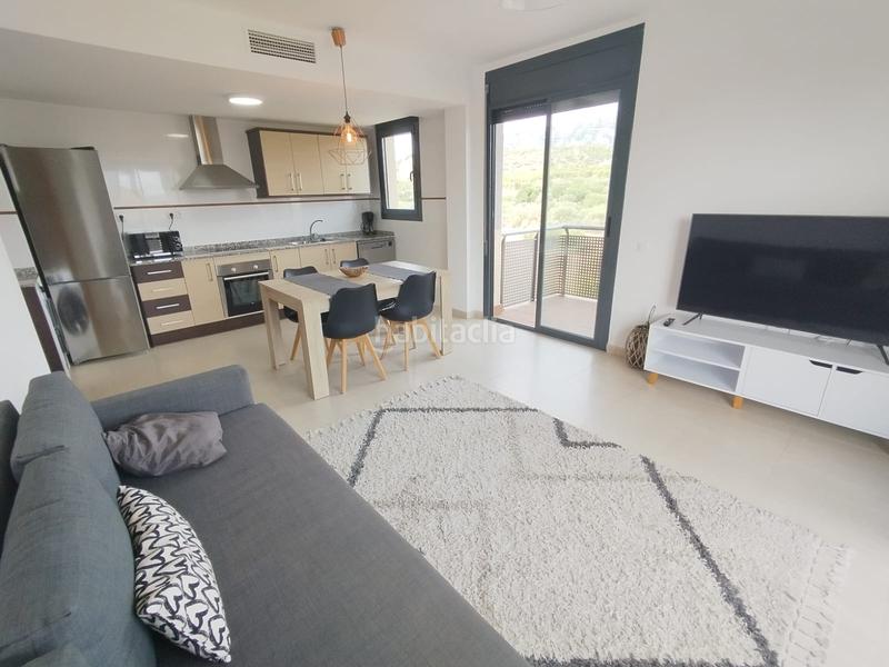 Foto d385ace5-db05-46b2-89d2-2dc047d925e5. Ático en carrer de sant josep 139 ático con gran terraza y piscina privada. en Sant Carles de la Ràpita