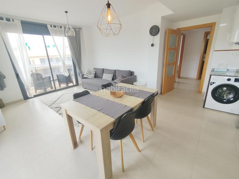 Foto dd3481e6-064f-40e2-8e7a-54e0a494e97f. Ático en carrer de sant josep 139 ático con gran terraza y piscina privada. en Sant Carles de la Ràpita