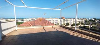 Chalet  Avinguda dels països catalans. Chalet independiente, zona playas.