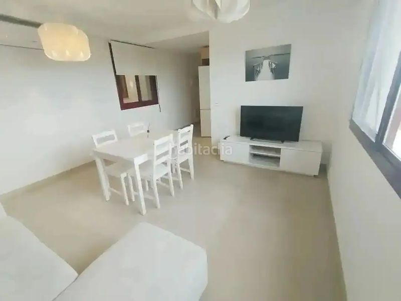 Foto b5b5d54e-19a4-4290-b24f-ea9891bddaf1. Apartament a Nord La Ràpita