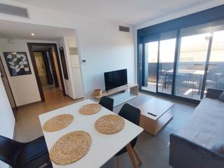 Apartament  Carrer ametller. Apartamento vacacional cerca del mar.