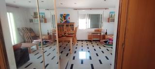 Casa adossada  Carrer del castell. Vivienda adosada a 300 metros del mar.