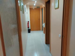 Flat  Carrer sant isidre. Piso en el centro, vivienda habitual.