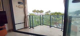 Appartement  Carrer del fossat. Piso en la zona del puerto, con vistas al mar.