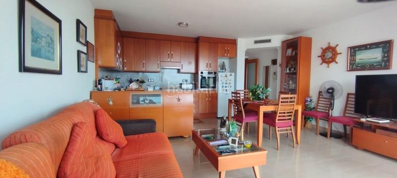 Foto 8869ca89-061d-4868-ba61-cbc46c7b5861. Flat with heating in Centre Sant Carles de la Ràpita