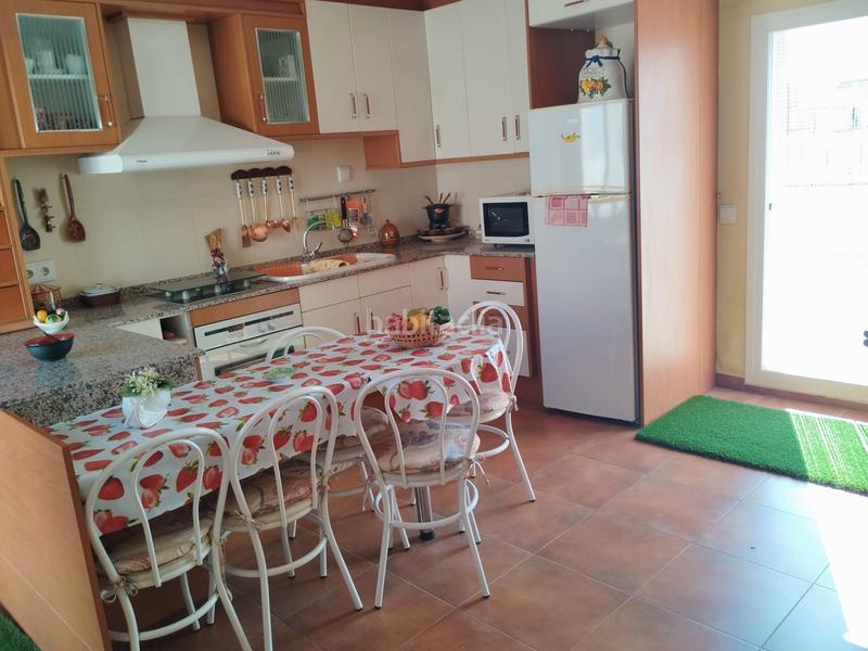 Foto df4bc742-5312-491e-98cf-4310568e57df. Maison avec cheminée chauffage parking dans Centre La Ràpita