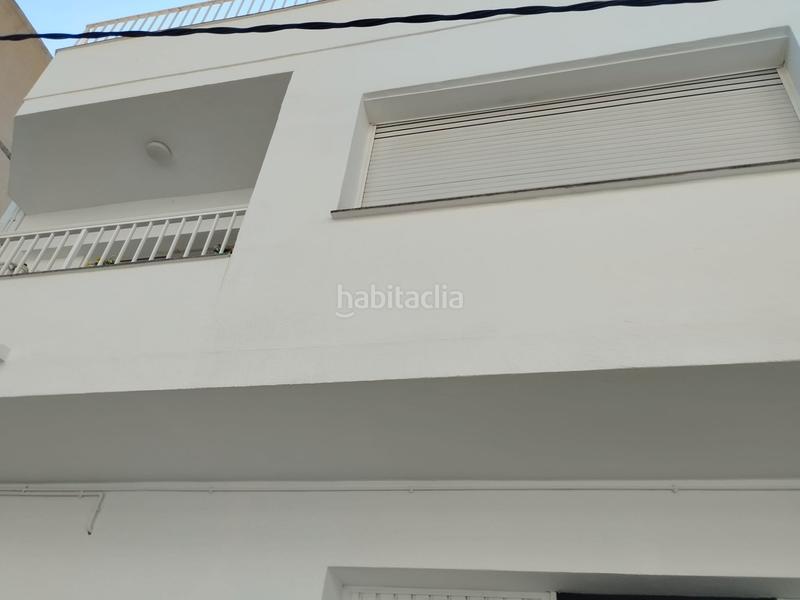 Foto 5fdb39e2-feb7-4b22-9c2c-9b707a7361ae. Casa  en el centro con ámplio almacén. en Centre Sant Carles de la Ràpita