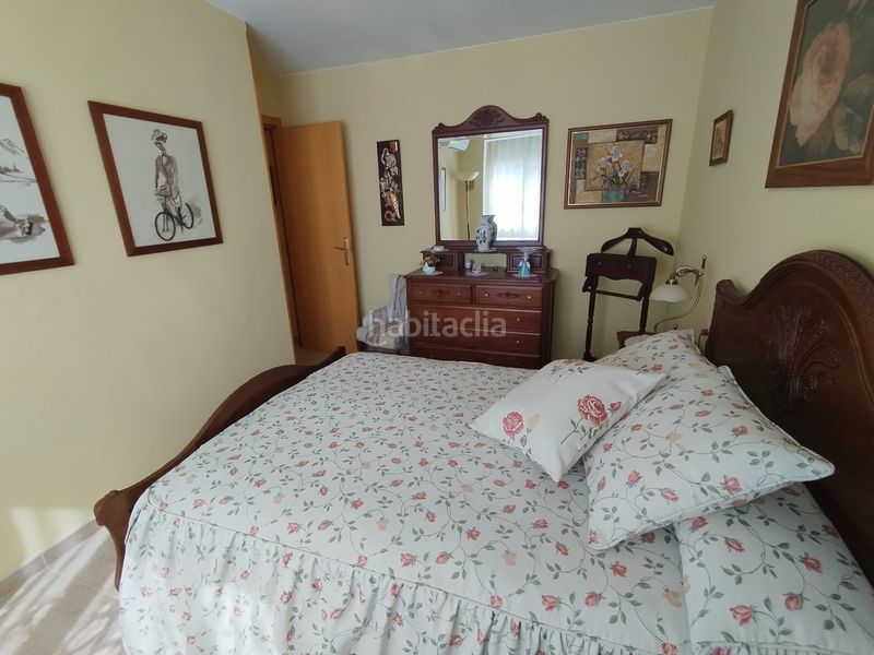 Foto 6841208b-03d7-4ac1-b75d-1a62eb72a62a. Casa amb xemeneia calefacció aparcament a Centre La Ràpita