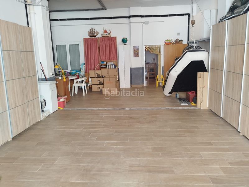 Foto 9586c888-7dbb-4b3a-a53c-bb82b3826f89. Casa amb xemeneia calefacció aparcament a Centre La Ràpita