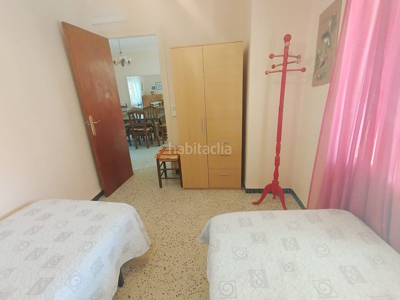 Foto 85d97ff0-6b50-411b-b527-86aa45c49ea7. Xalet amb aparcament a Alcanar
