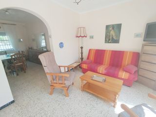 Xalet  Carrer martinenca d. A pasos del mar, zona no inundable.