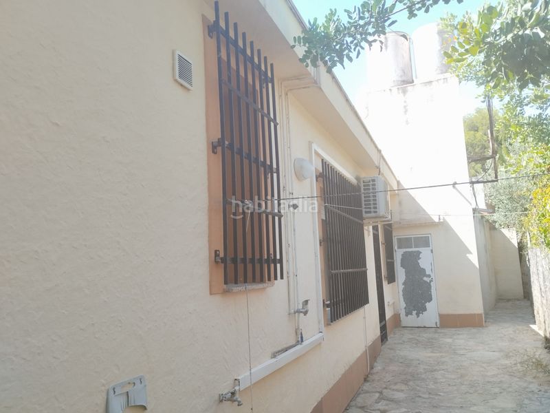 Foto e2ee1bcd-30f3-4843-90d7-1534390165a8. Xalet amb aparcament a Alcanar