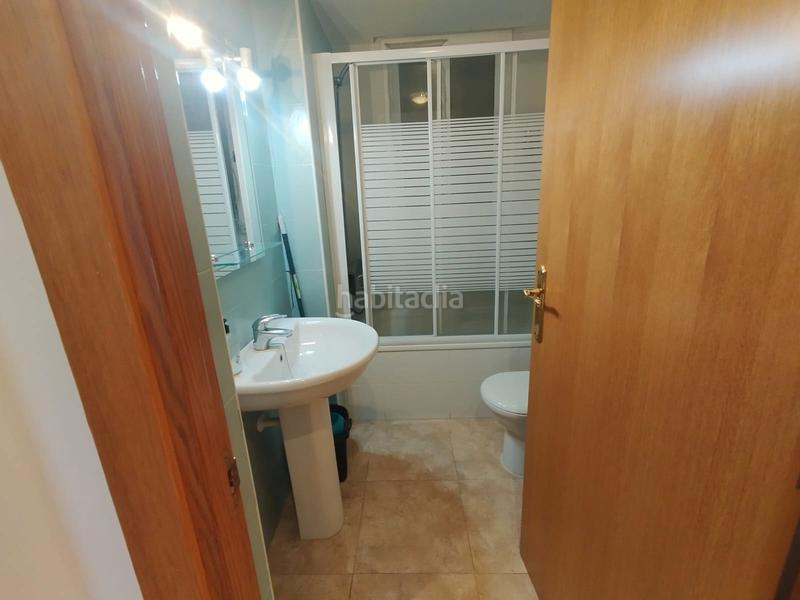 Foto 5f061e67-74b5-4bb3-9a5d-0aece72a5b9d. Piso tres dormitorios y dos baños. en Avinguda Catalunya La Ràpita