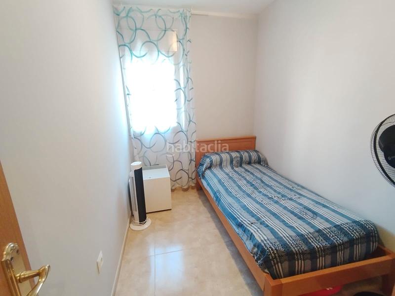 Foto dcdf335e-ccfb-4f22-90a9-b43dd05b628c. Piso tres dormitorios y dos baños. en Avinguda Catalunya La Ràpita