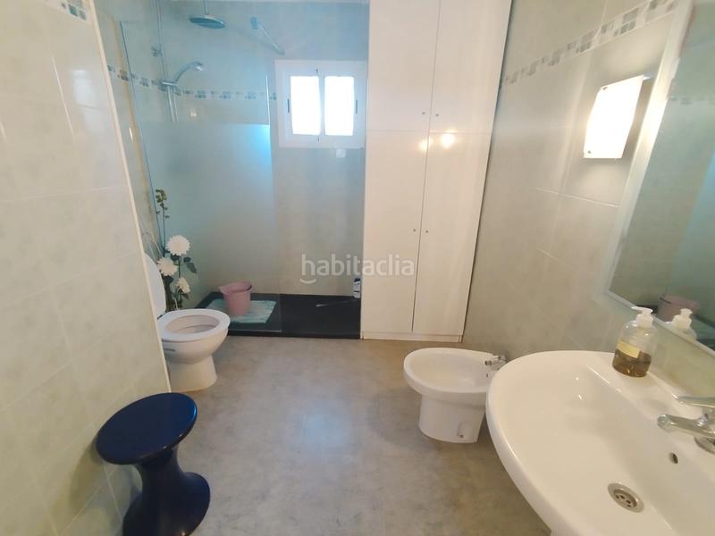 Foto cd46ce02-2dfa-4adb-912e-66595c2af99c. Chalet  a pasos del mar en Alcanar