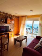 Apartament  Avinguda montsià. Vivienda vacacional cerca del mar.