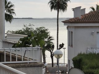 Appartement  Carrer del far. A 100 metros del mar.