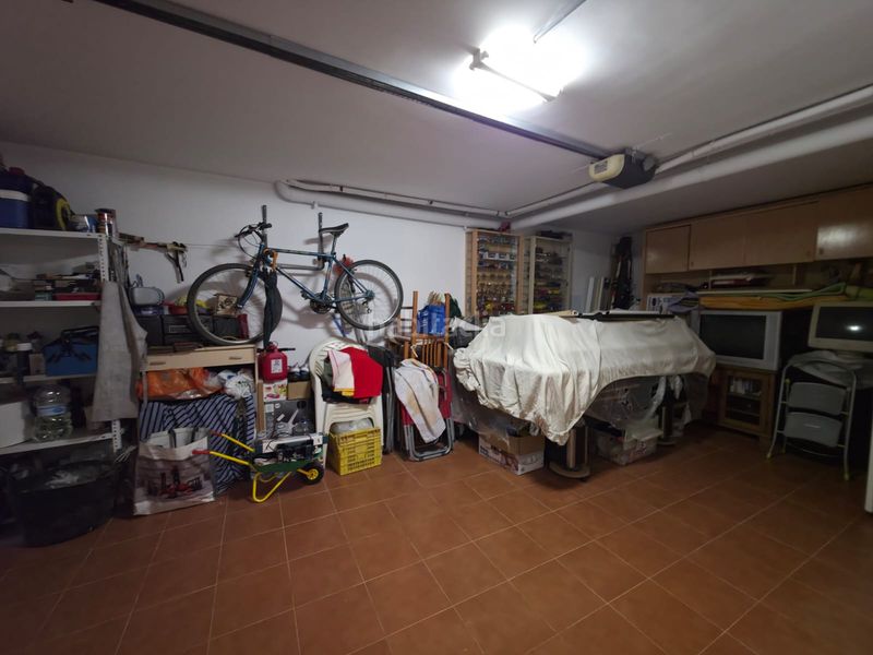Foto 857f69c0-472e-42d4-9257-d9dc234ca0e8. Casa adossada amb aparcament a Alcanar