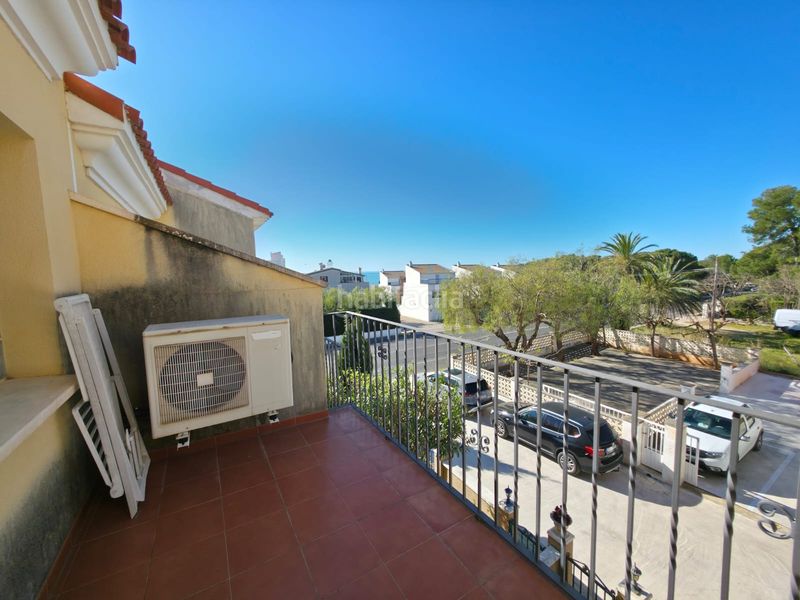 Foto b30e7f14-0ce3-4df9-8bcf-1e2560a437bb. Casa adossada amb aparcament a Alcanar