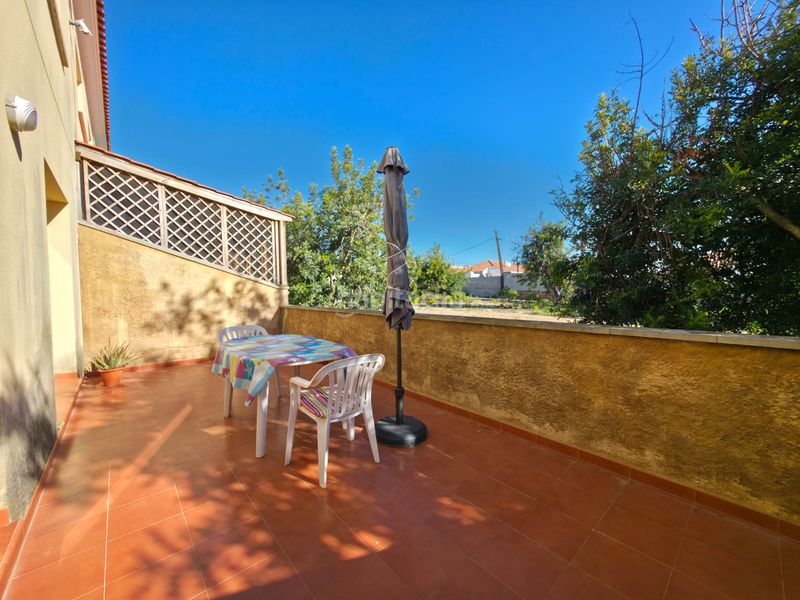 Foto d9b2313a-2ce6-4cb8-bf00-18dbd9e1dd16. Casa adossada amb aparcament a Alcanar