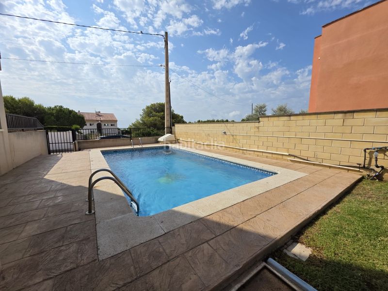 Foto cef503ea-b826-4739-803f-f981f836081a. Duplex con parcheggio piscina in Alcanar