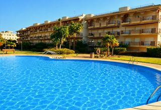Penthouse  Avinguda dels països catalans. Exclusivo ático con gran terraza.