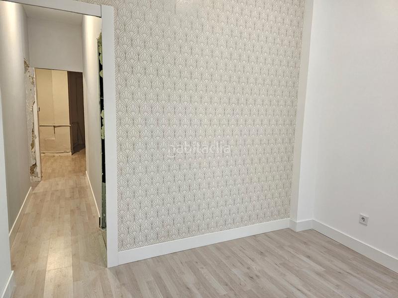 Foto deeb0018-930f-4521-a9fa-124762632b4a. Local comercial a iparragirre kalea 8 a Centro Barakaldo