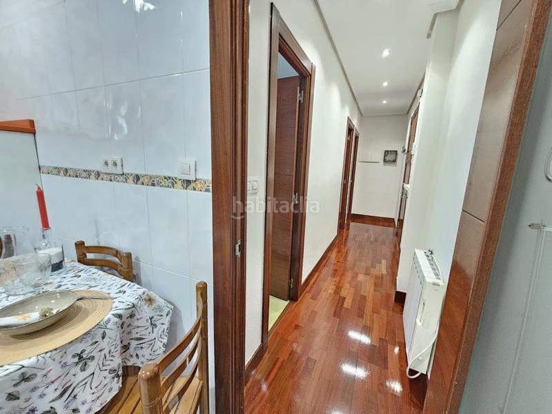 Foto 17f598ad-f091-4d61-b98f-949421ee1ae2. Apartament amb calefacció a Centro Barakaldo