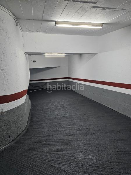 Foto 5463a33f-65a8-41c0-a142-a92d513744e2. Aparcament cotxe a Bagatza - S. Vicente Barakaldo