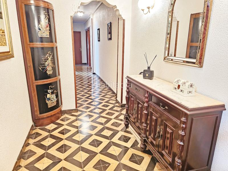 Foto 99153d64-a580-444c-a6f2-91f39c271801. Flat with heating in Lasesarre Barakaldo