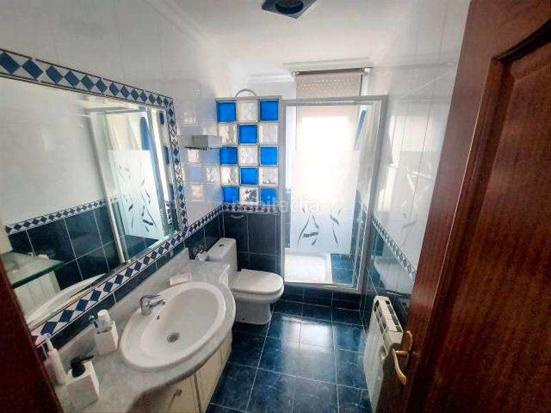 Foto e4feda70-20af-4e86-91ad-098c2dd4a860. Etagenwohnung mit heizung in Lasesarre Barakaldo