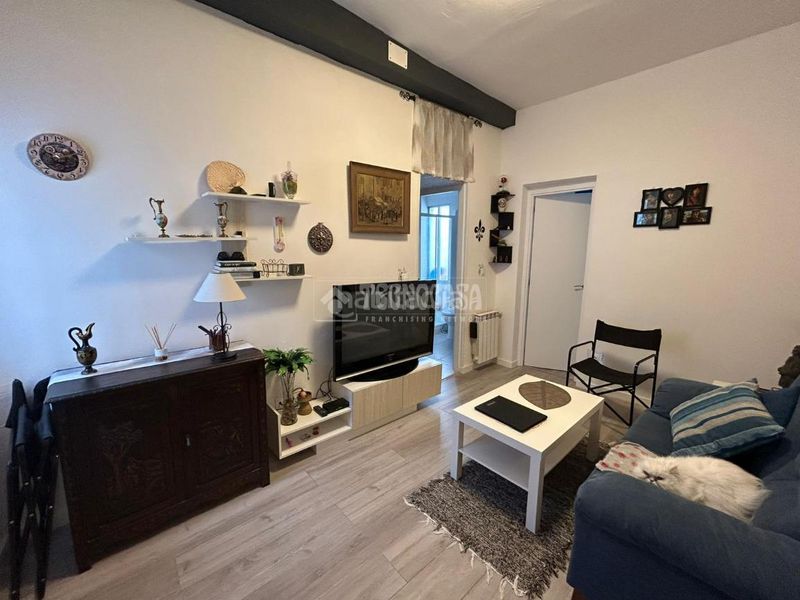 Foto b62f57dd-4276-483f-8bbe-6d3bcd0d9bb0. Rent flat with heating in Argüelles Madrid