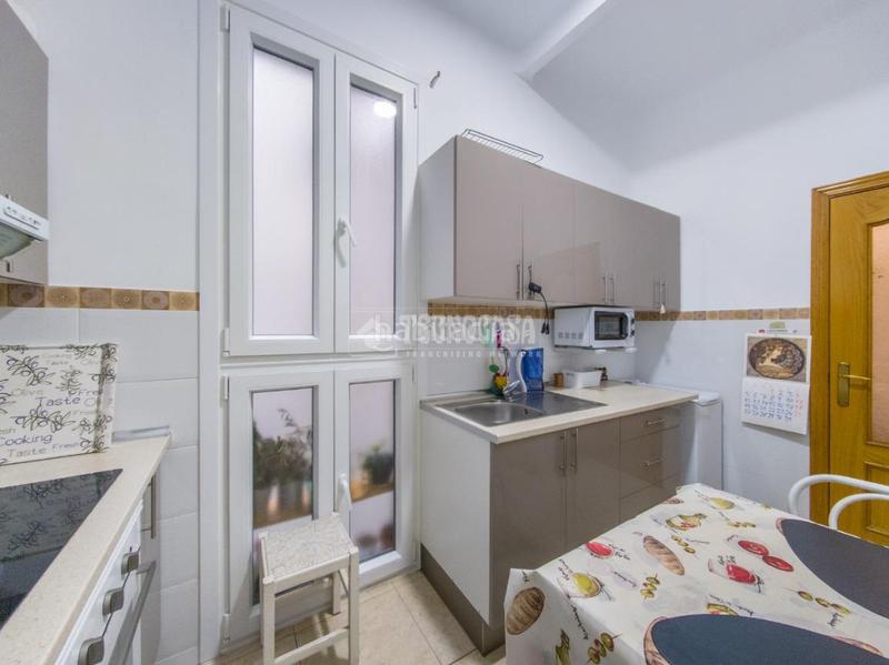 Foto fad68949-2444-4d84-b7b1-6bd52635b306. Piso  en venta en Argüelles Madrid