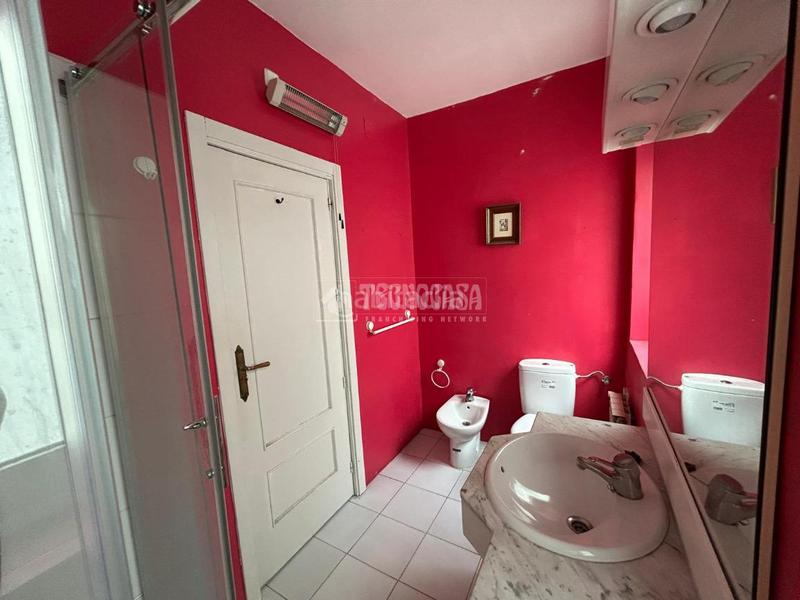 Foto 617ca291-adf2-4f70-a0a1-d3e1575440b9. Pis amb calefacció a Argüelles Madrid