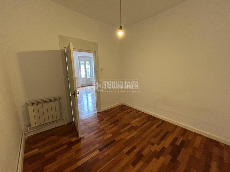 Foto 67ff294e-34c7-4af2-8e78-4beda87037a5. Pis amb calefacció a Argüelles Madrid