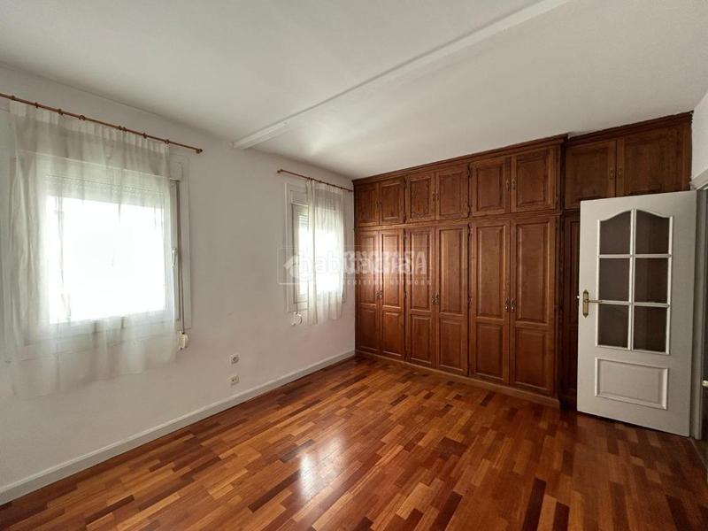 Foto 7eec1e38-c913-4dc3-8457-bff2312c3b53. Pis amb calefacció a Argüelles Madrid