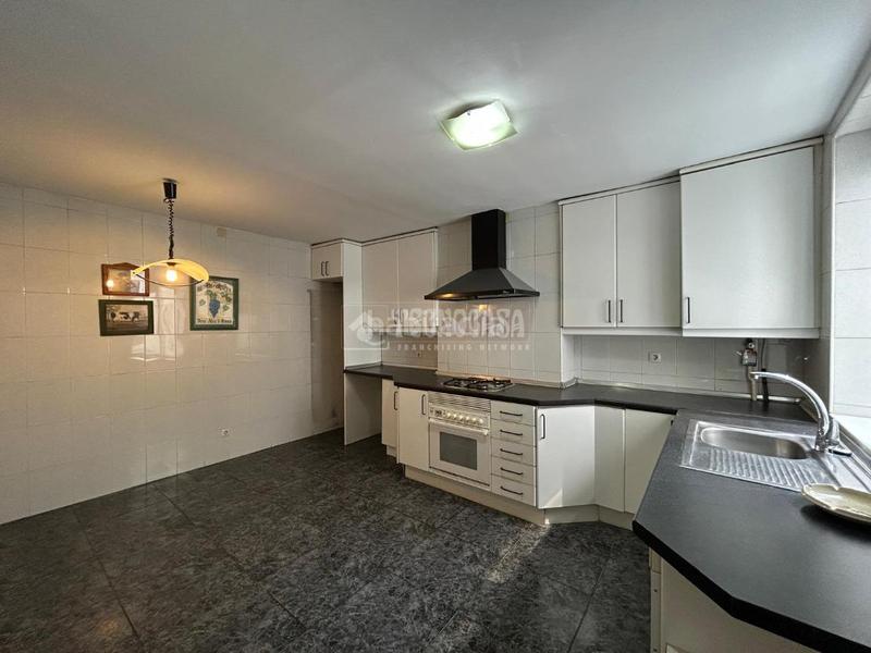 Foto cdf94aff-1b62-4567-b879-da2323fa5a28. Pis amb calefacció a Argüelles Madrid