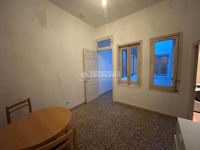 Foto 21dd2805-16d7-4ea3-98a4-36a92335d319. Piso  en venta en Sol Madrid