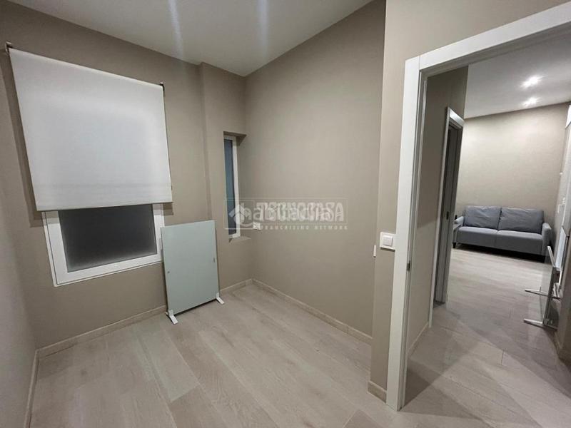 Foto 3dea9f42-2a9d-4c80-8d37-0cc32fdbdf02. Miete etagenwohnung mit heizung in Argüelles Madrid